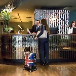 Manhattan Hotel